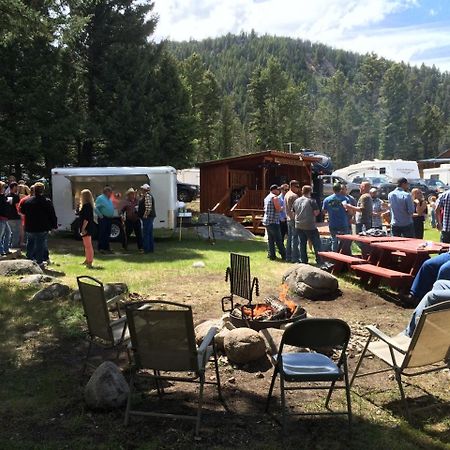 Boulder Creek Lodge Maxville Bagian luar foto