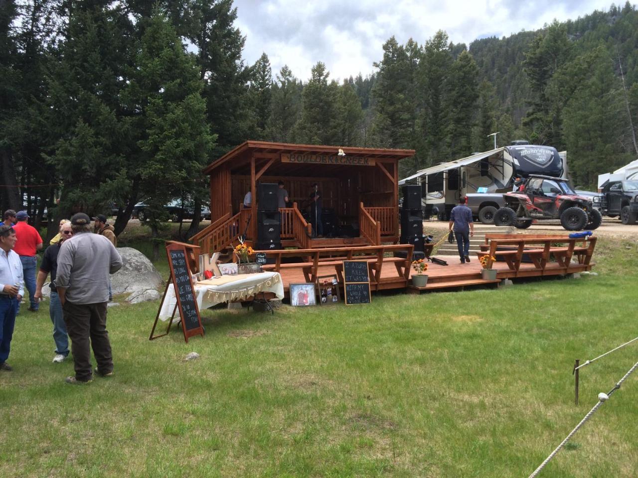 Boulder Creek Lodge Maxville Bagian luar foto