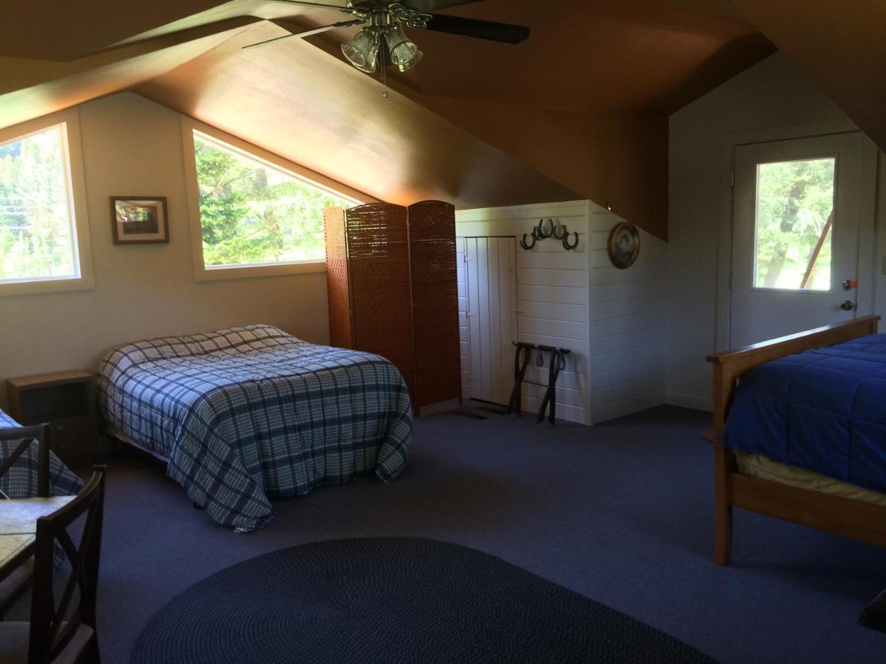 Boulder Creek Lodge Maxville Bagian luar foto