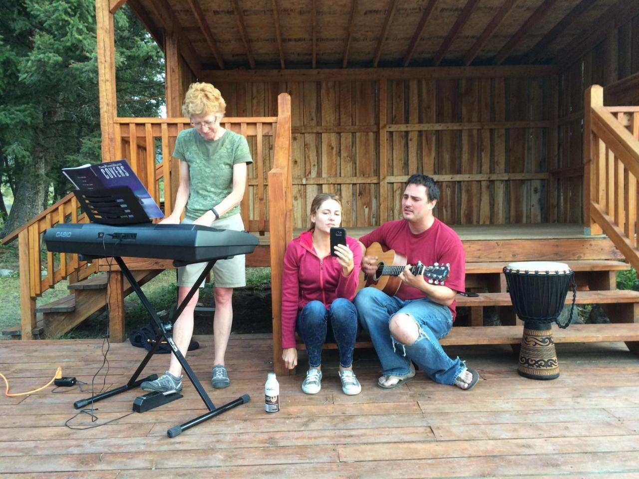 Boulder Creek Lodge Maxville Bagian luar foto
